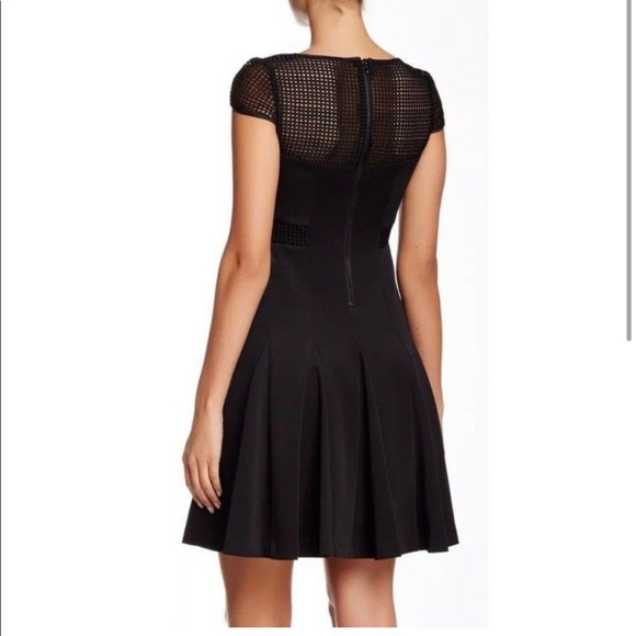 Betsey Johnson Yoke Black Mesh Fit Flare Cocktail Party Dress Size 6 - Picture 2 of 10